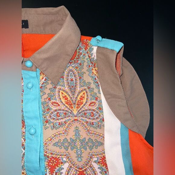 Ryu Paisley Printed Front Sleeveless Boho Top Size Small EUC - Picture 3 of 7